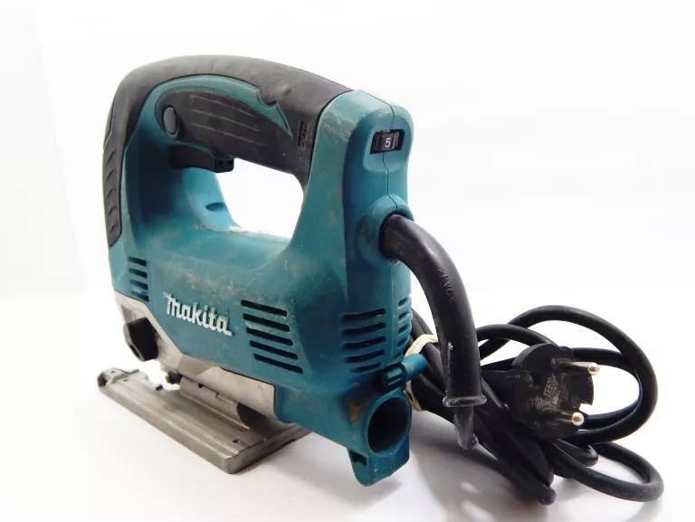 WYRZYNARKA MAKITA JV0600