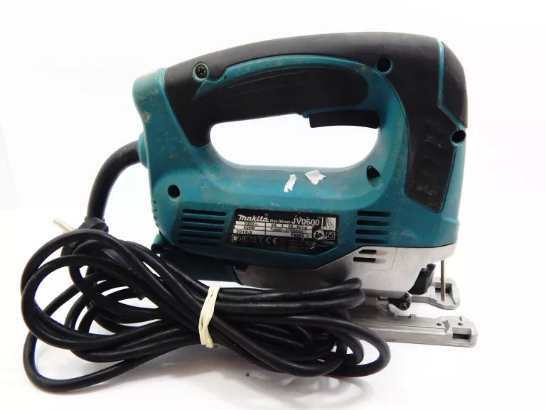WYRZYNARKA MAKITA JV0600