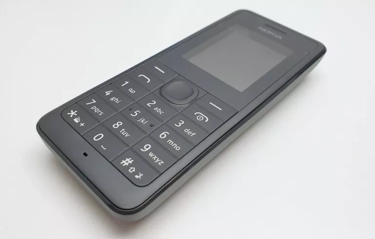 TELEFON NOKIA 106 KOMPLET