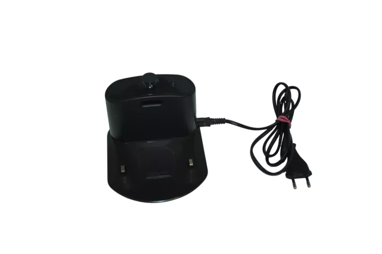 ROBOT SPRZĄTAJĄCY ROOMBA