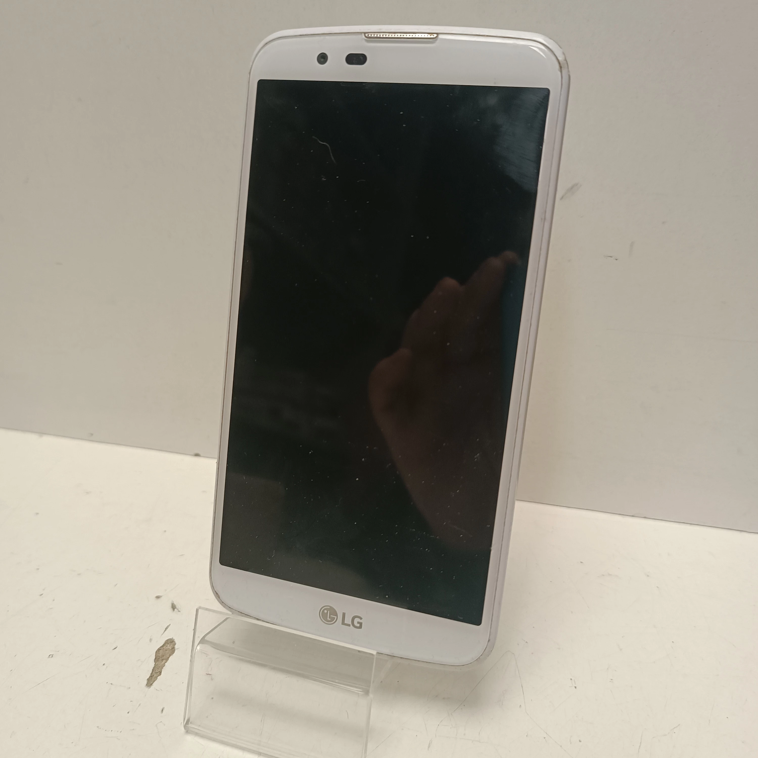 telefon-lg-k420-stan-11323-1223453