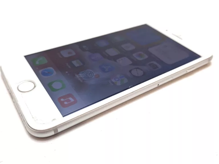 SMARTFON APPLE IPHONE 7 PLUS 3 GB / 128 GB 4G (LTE) BAT 79 %