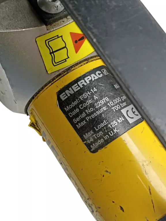 ROZPIERAK ENERPAC FSH-14 + POMPA ZEWNĘTRZNA ENERPAC P392 W DOBRYM STANIE!