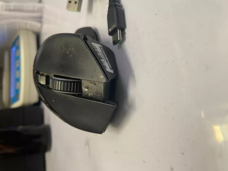MYSZ RAZER BASILISK V3 PRO