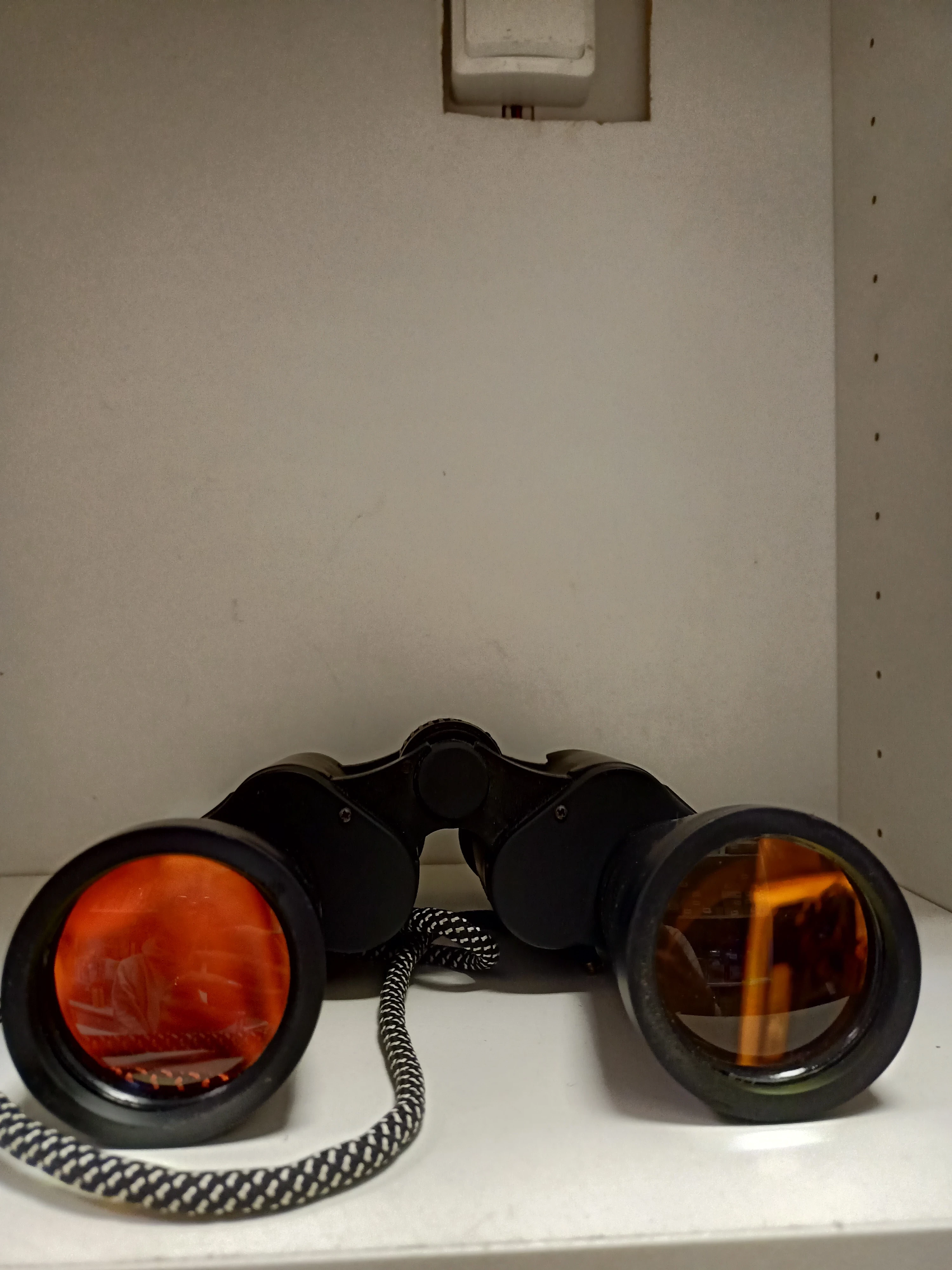 lornetka-czarna-duza-kod-producenta-d300097