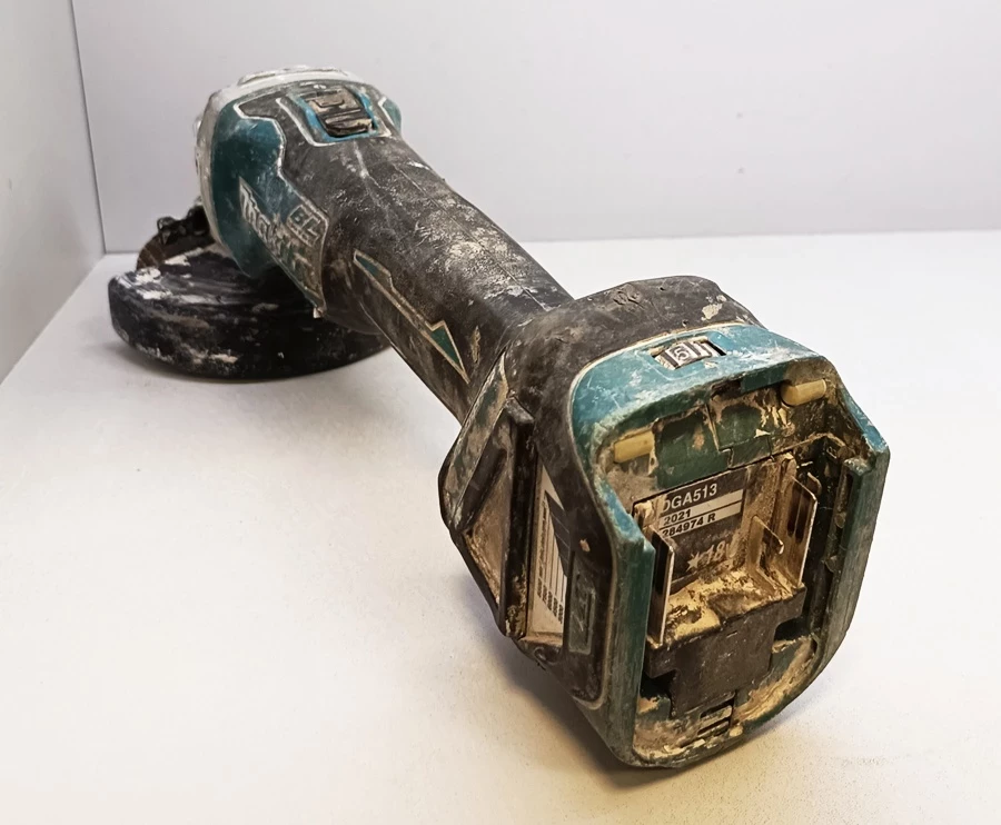 szlifierka-katowa-makita-dga513-2021r-body-stan-11323-2