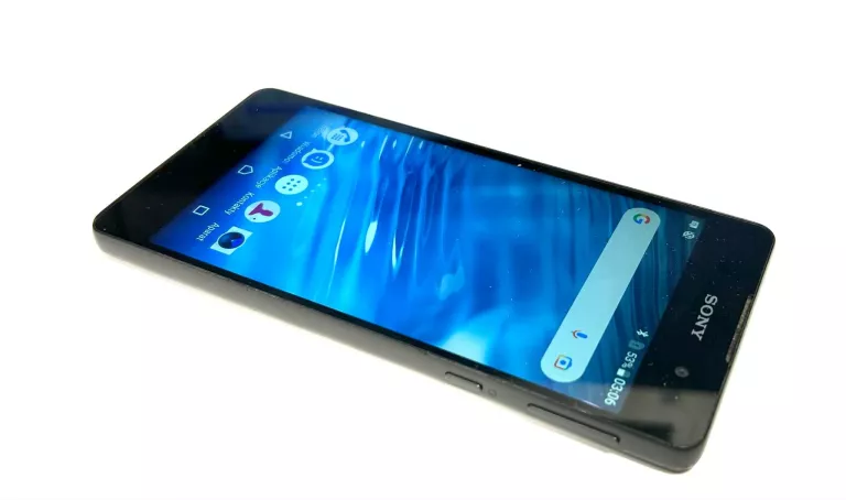 TELEFON SONY XPERIA F3311