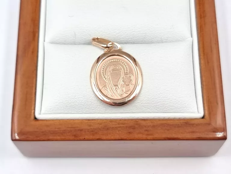 zlota-zawieszka-matka-boska-p585-096g-stan-11323-2