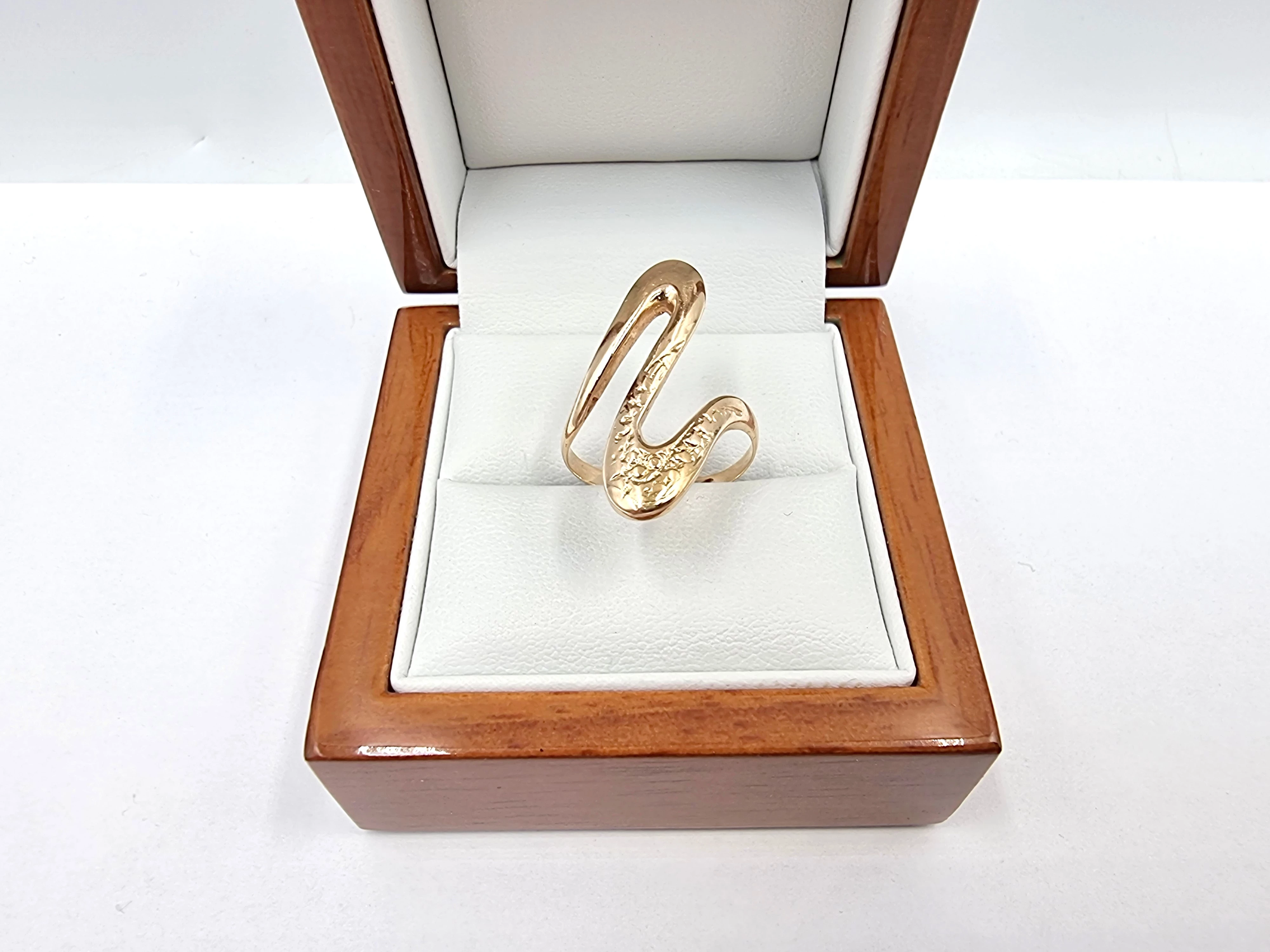 zloty-pierscionek-p585-313g-r18-ean-gtin-0022600755791