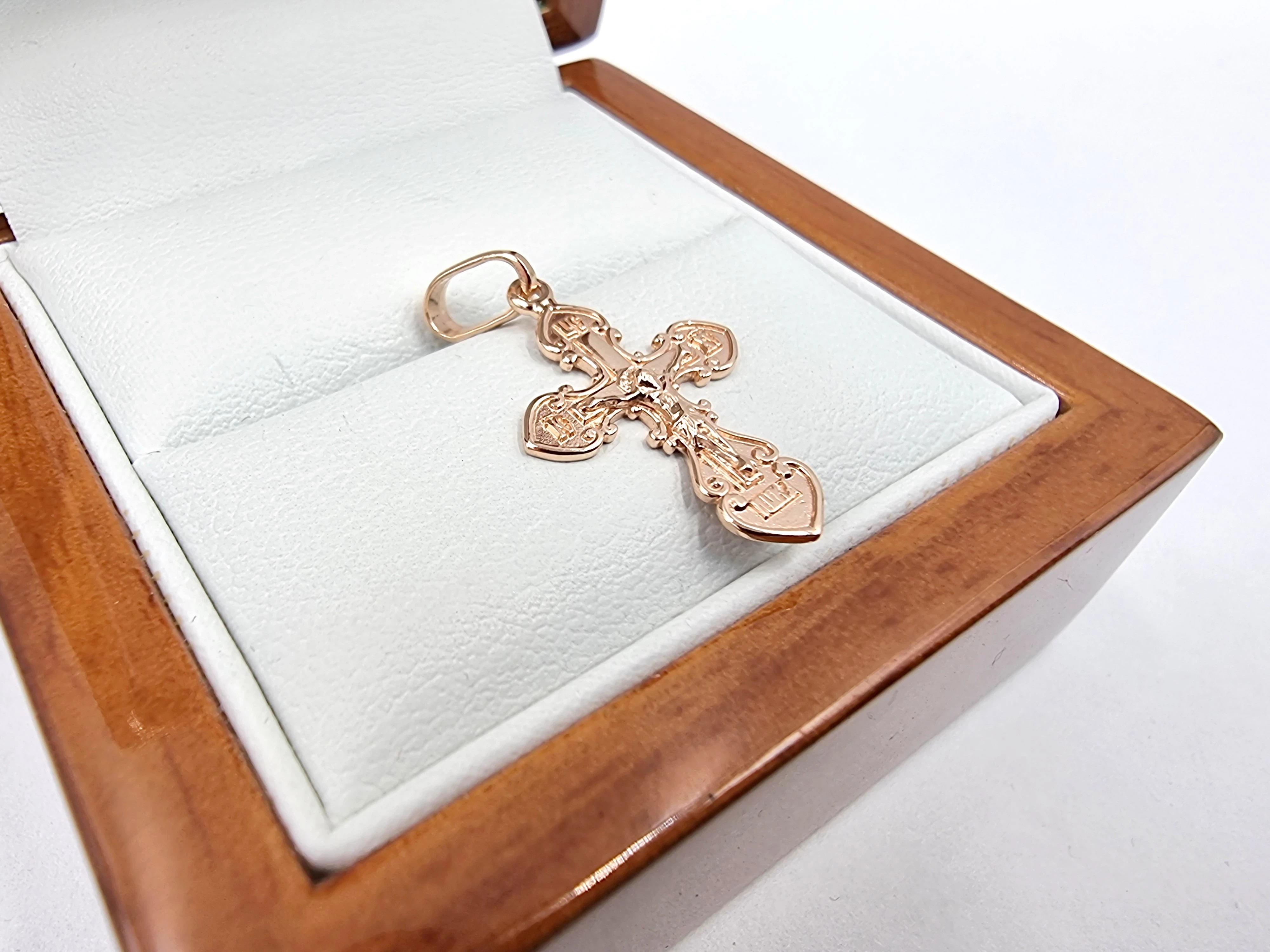 zlota-zawieszka-krzyz-p585-117g-ean-gtin-4036997676351