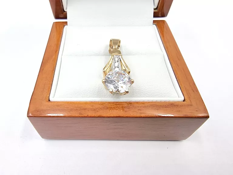 zlota-zawieszka-z-cyrkonia-p585-310g-material-15835-2