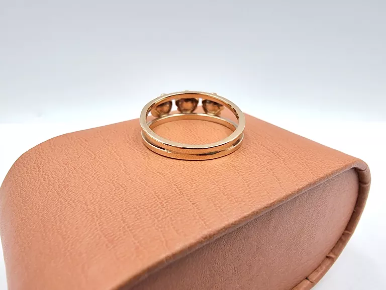 zloty-pierscionek-kwiaty-p585-332g-r17-stan-11323-2