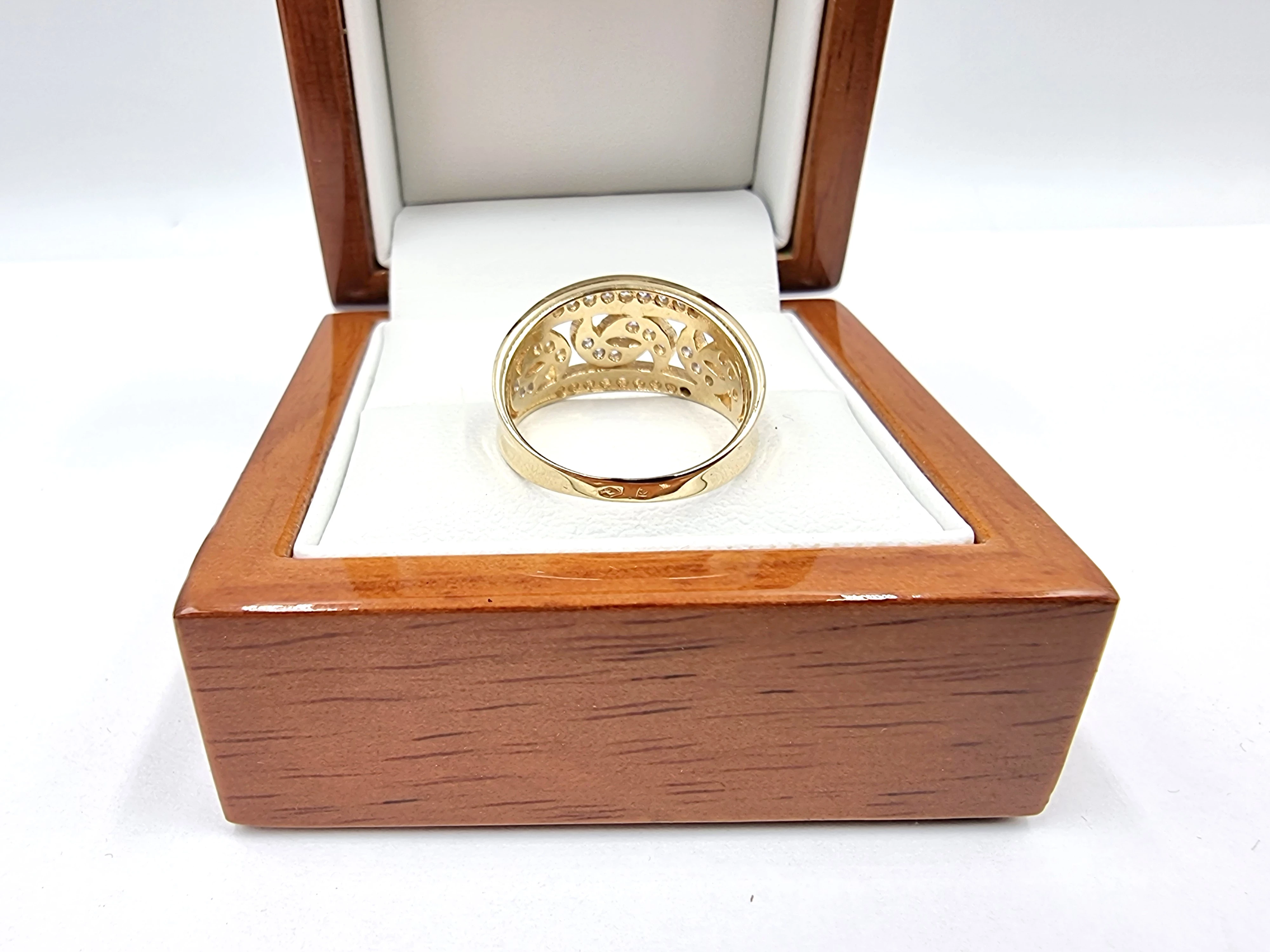 zloty-pierscionek-z-cyrkoniami-p585-404g-r16-kolor-dominujacy-205826-225106