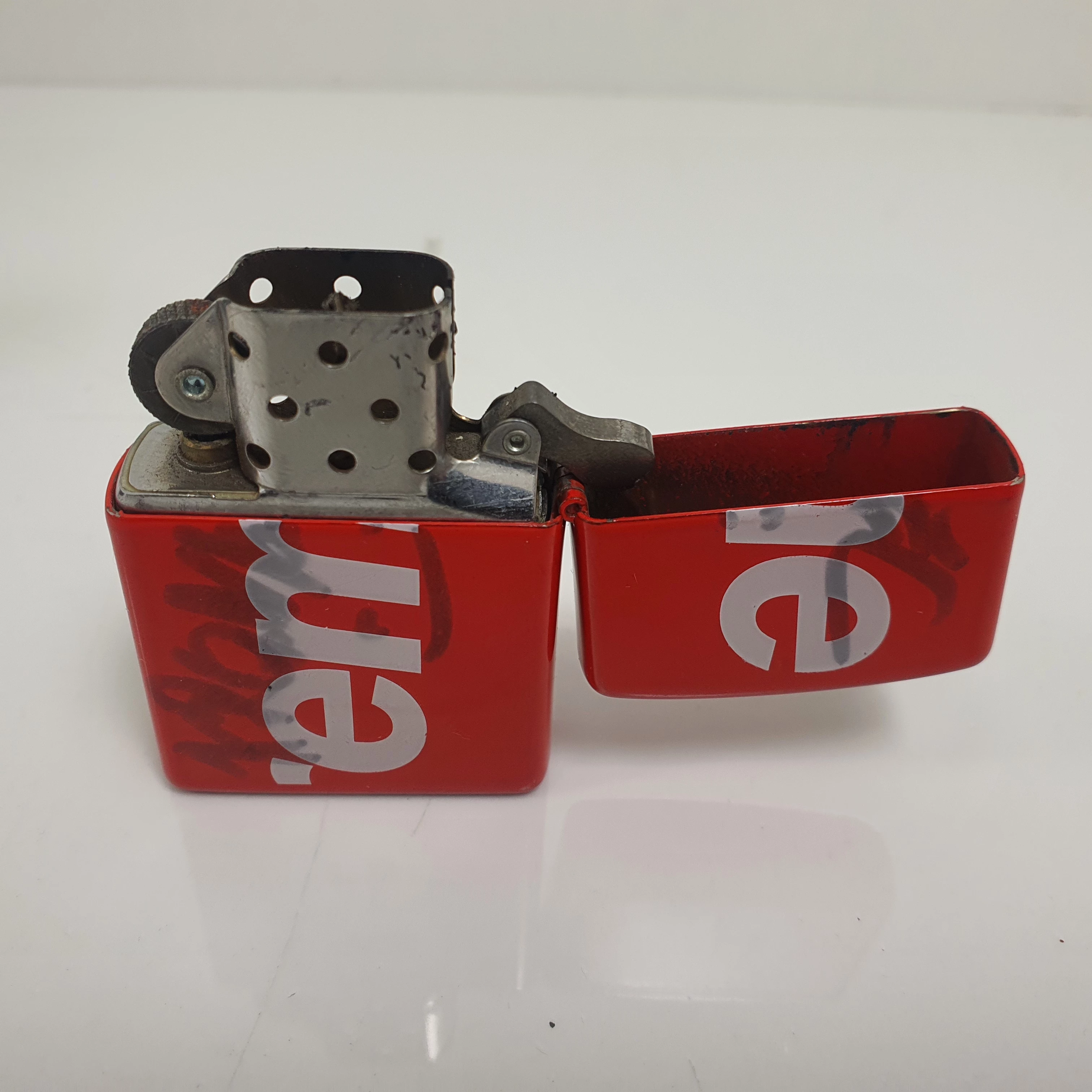 zapalniczka-zippo-supreme-marka-206310-227190