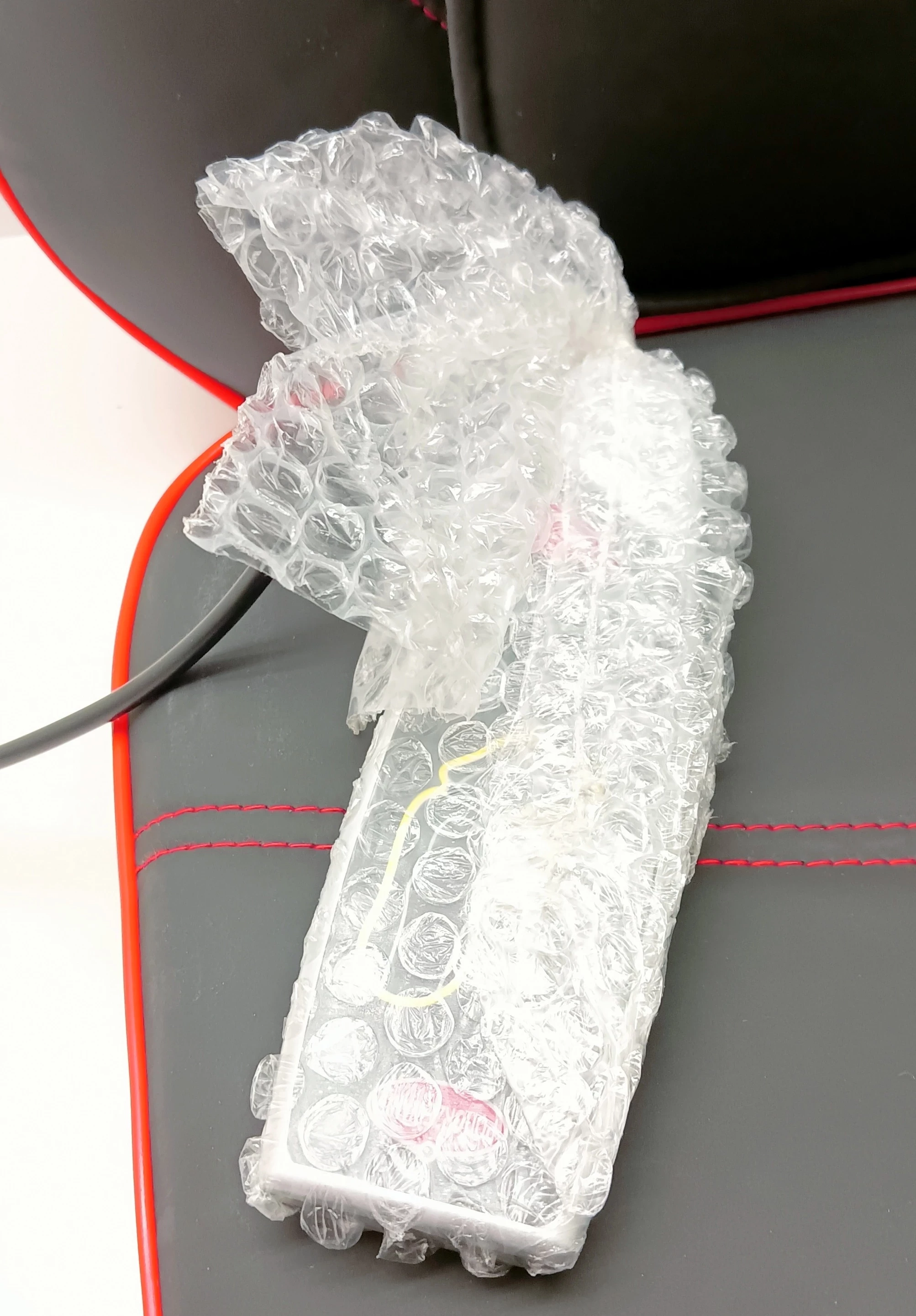 mata-masujaca-luxique-akcesoria-pudelko-jak-nowa-stan-11323-2