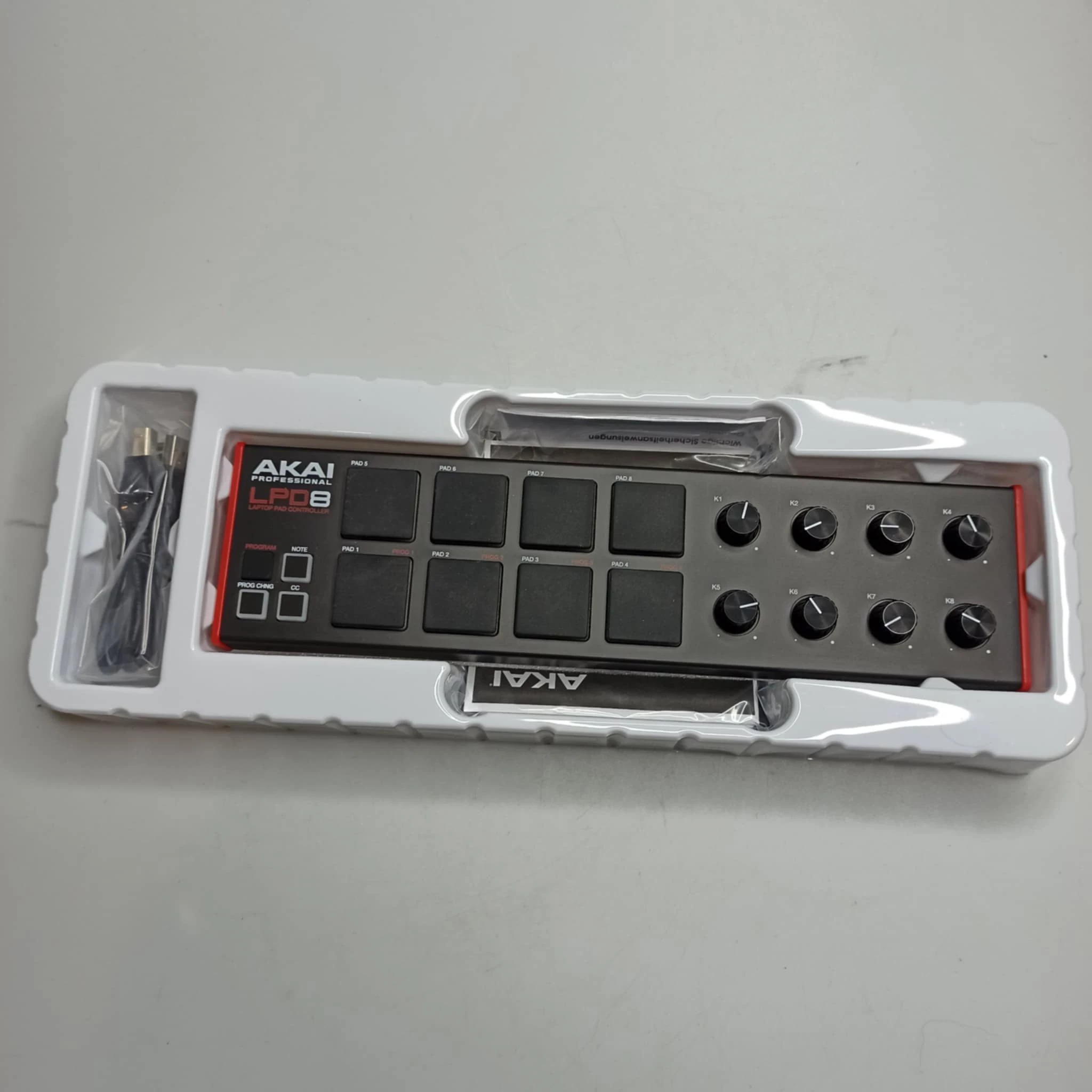 akai-professional-lpd8-mkii-kontroler-pad-midi-usb-kod-producenta-lpd-8-mk2