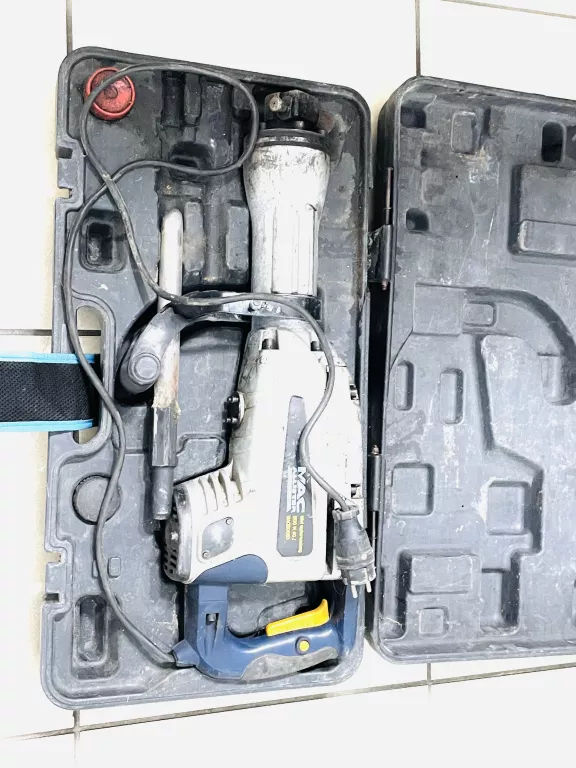 MŁOT WYBURZENIOWY MAC ALLISTER 1500 W 40 J MACI500BD