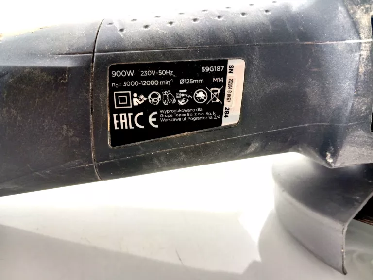 SZLIFIERKA KĄTOWA SIECIOWE GRAPHITE 900 W 230 V 59G187