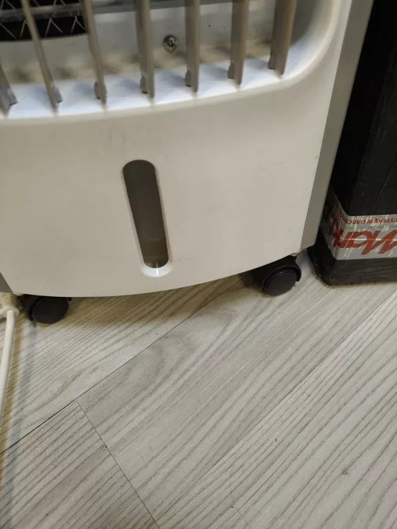 KLIMATOR PRZENOŚNY HB AC0080MW