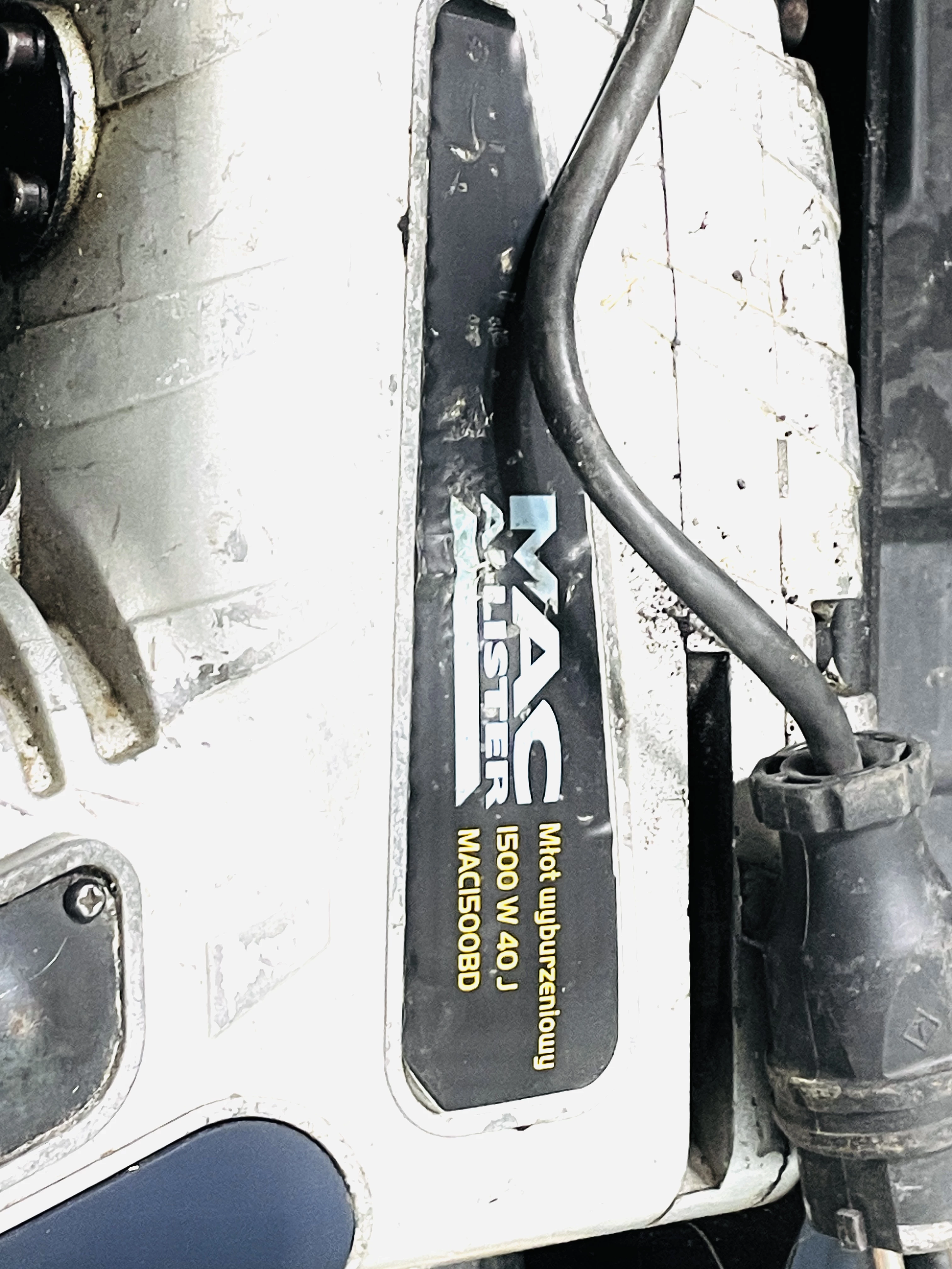 mlot-wyburzeniowy-mac-allister-1500-w-40-j-maci500bd-marka-128608-655585