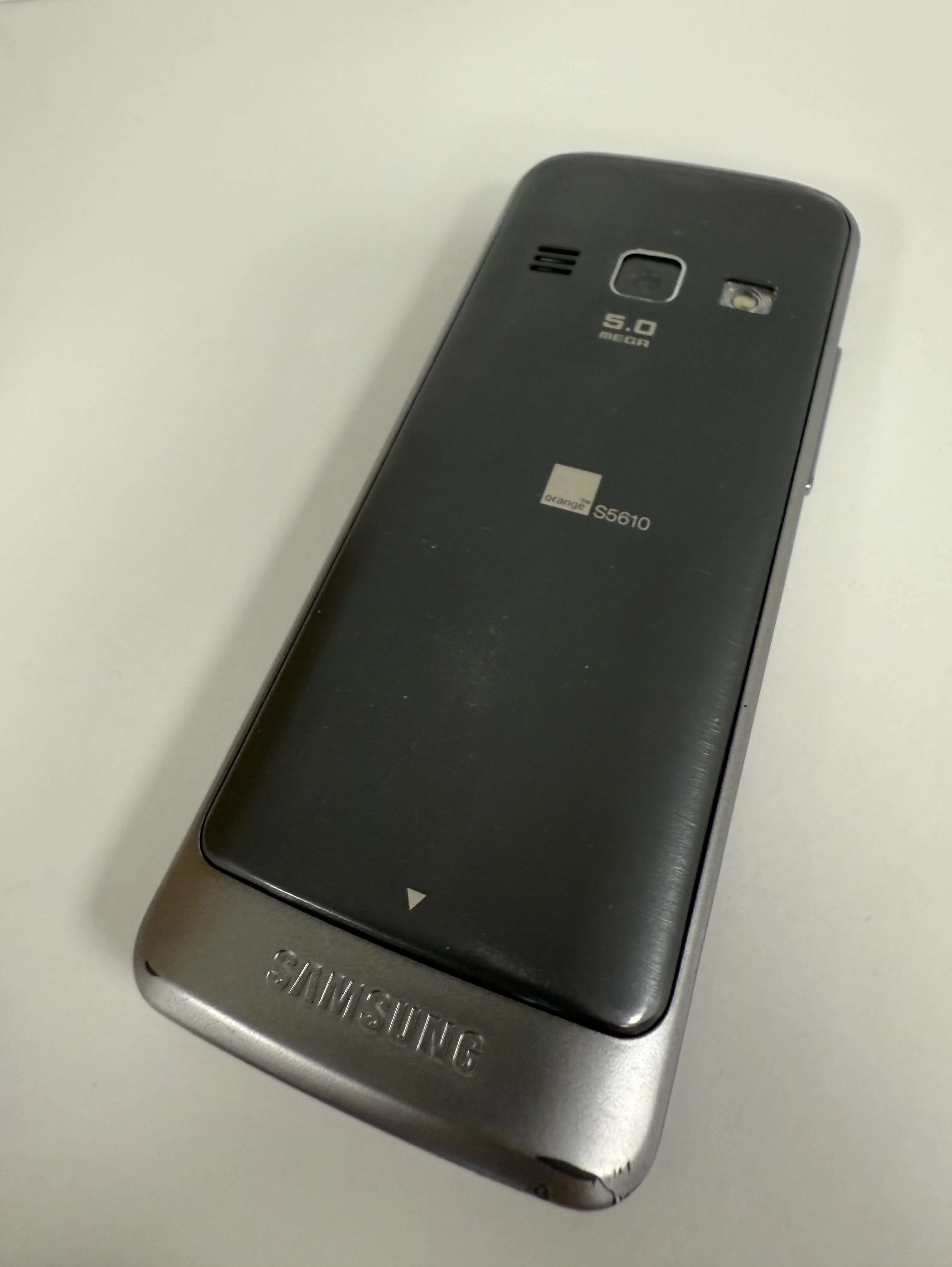 telefon-samsung-gt-s5610-kod-producenta-gt-s5611msaxeo