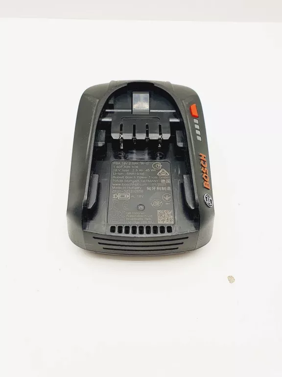 AKUMULATOR BOSCH ALL4 1607A351C9 PBA 2,5AH 18V ZE WSKAŻNIKIEM NAŁADOWANIA