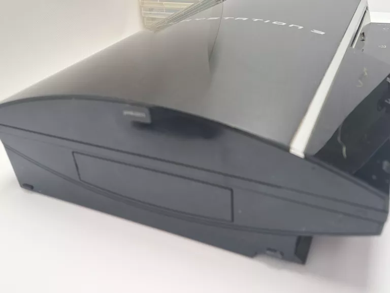 KONSOLA PLAYSTATION 3 40GB