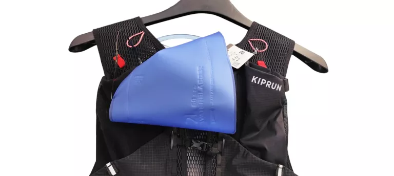 PLECAK / KAMIZELKA DO BIEGANIA W TERENIE UNISEX KIPRUN 15 L