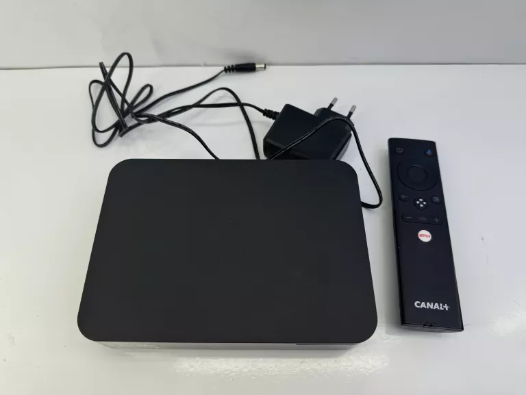 CANAL PLUS BOX HY4001 DVBT2 ANDROID TV KOMPLET