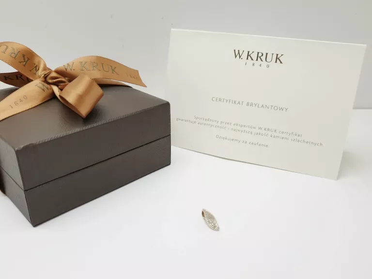 delikatna-zlota-zawieszka-z-diamentami-wkruk-006ct-585-marka-226434-1777462