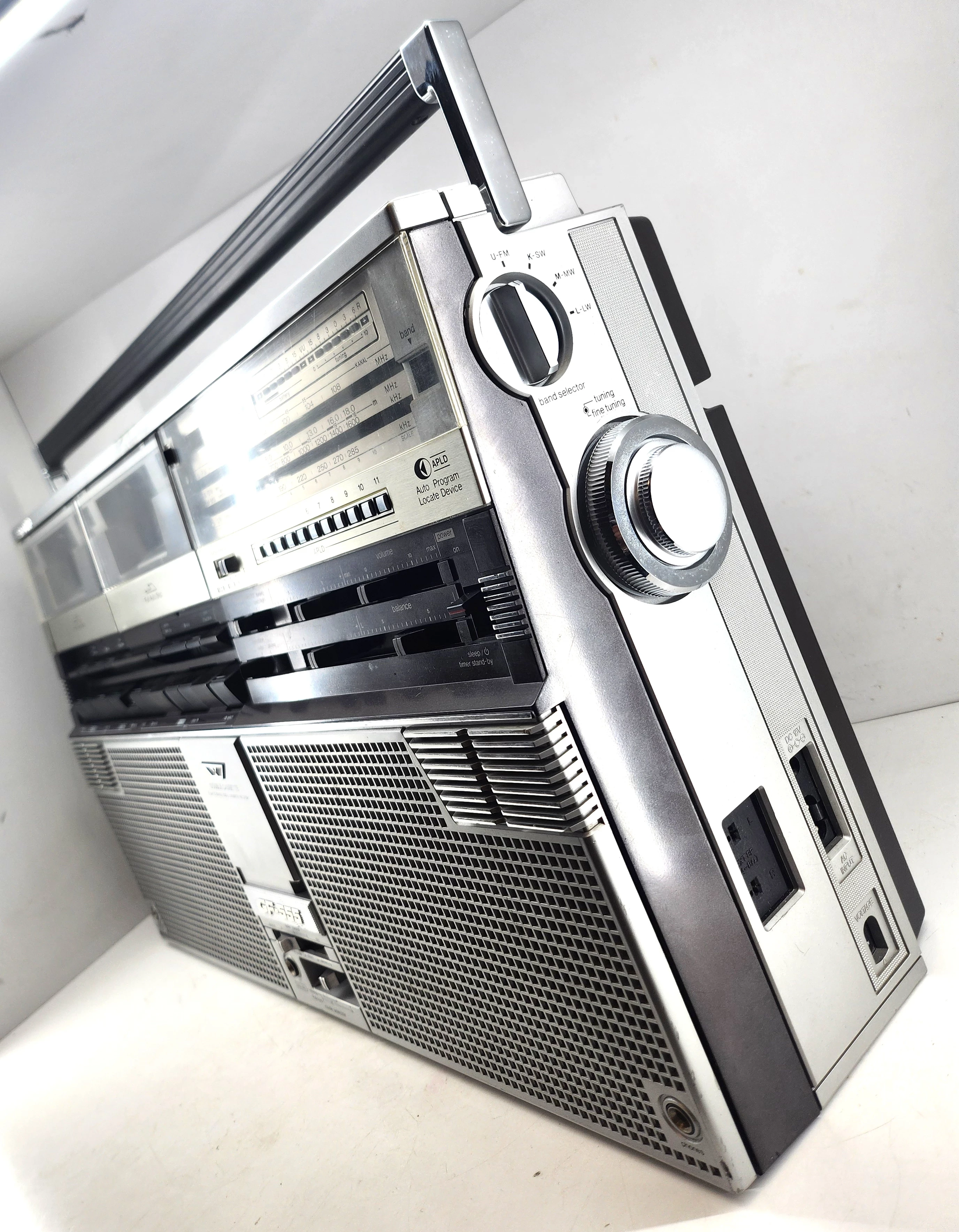 niespotykany-sharp-boombox-gf-555-magnetofon-kod-producenta-gf555