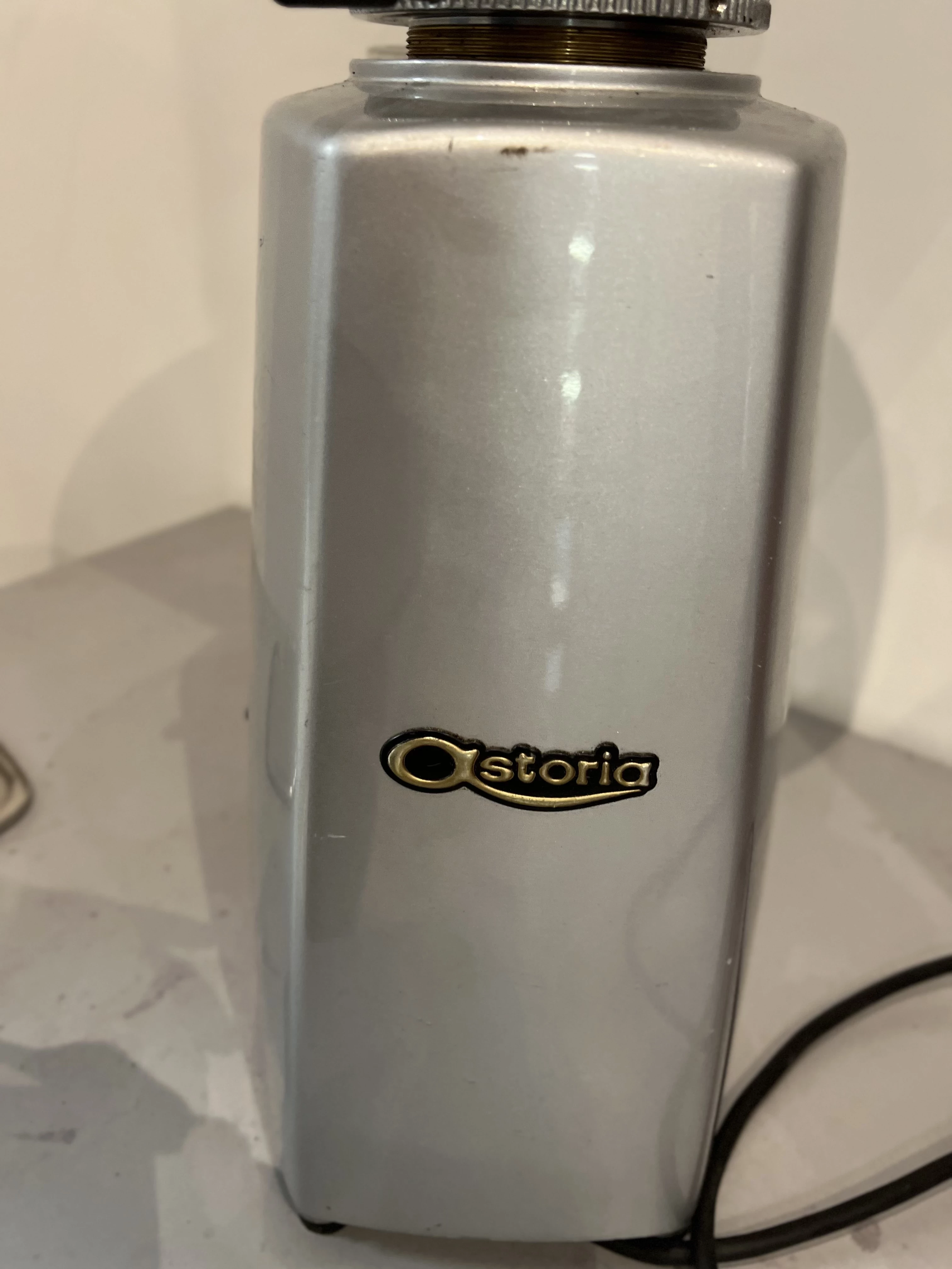 mlynek-do-kawy-elektryczny-automatyczny-mechanizm-mielacy-211898-251750