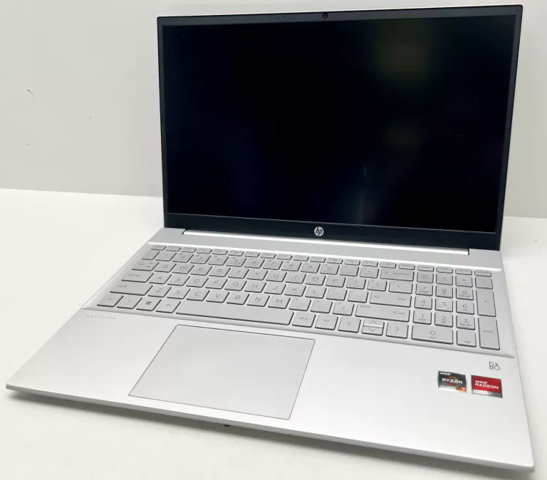 LAPTOP HP PAVILION 15-EH1318NW AMD RYZEN 7 5700U SSD 512GB 16GB RAM W11