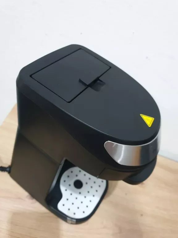 eekspres-przelewowy-kawa-expresscoffee-cm-118a-1-360-ml-z-kubkiem-komplet-pojemnosc-naczynia-na-kawe-042