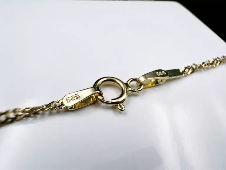 ZŁOTY ŁAŃCUSZEK W 2,24 G PR 585 DŁ .47 CM