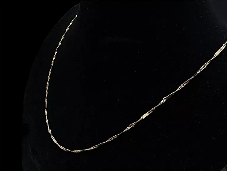 ZŁOTY ŁAŃCUSZEK W 2,24 G PR 585 DŁ .47 CM