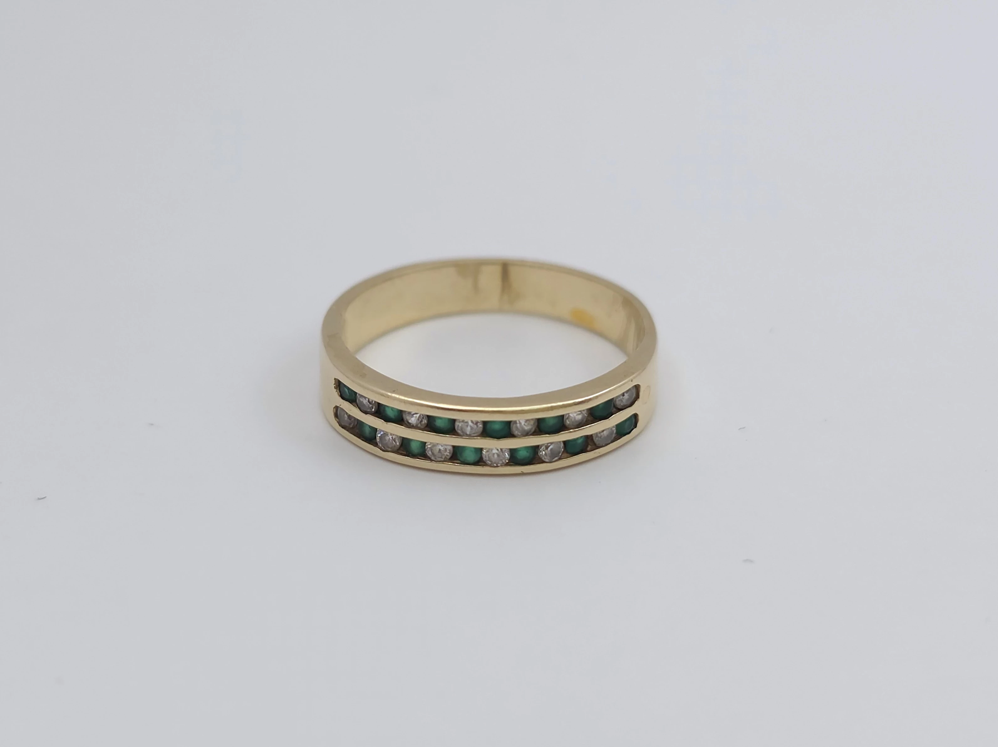 zloty-pierscionek-z-cyrkoniami-585-14k-r14-244g-stan-11323-2