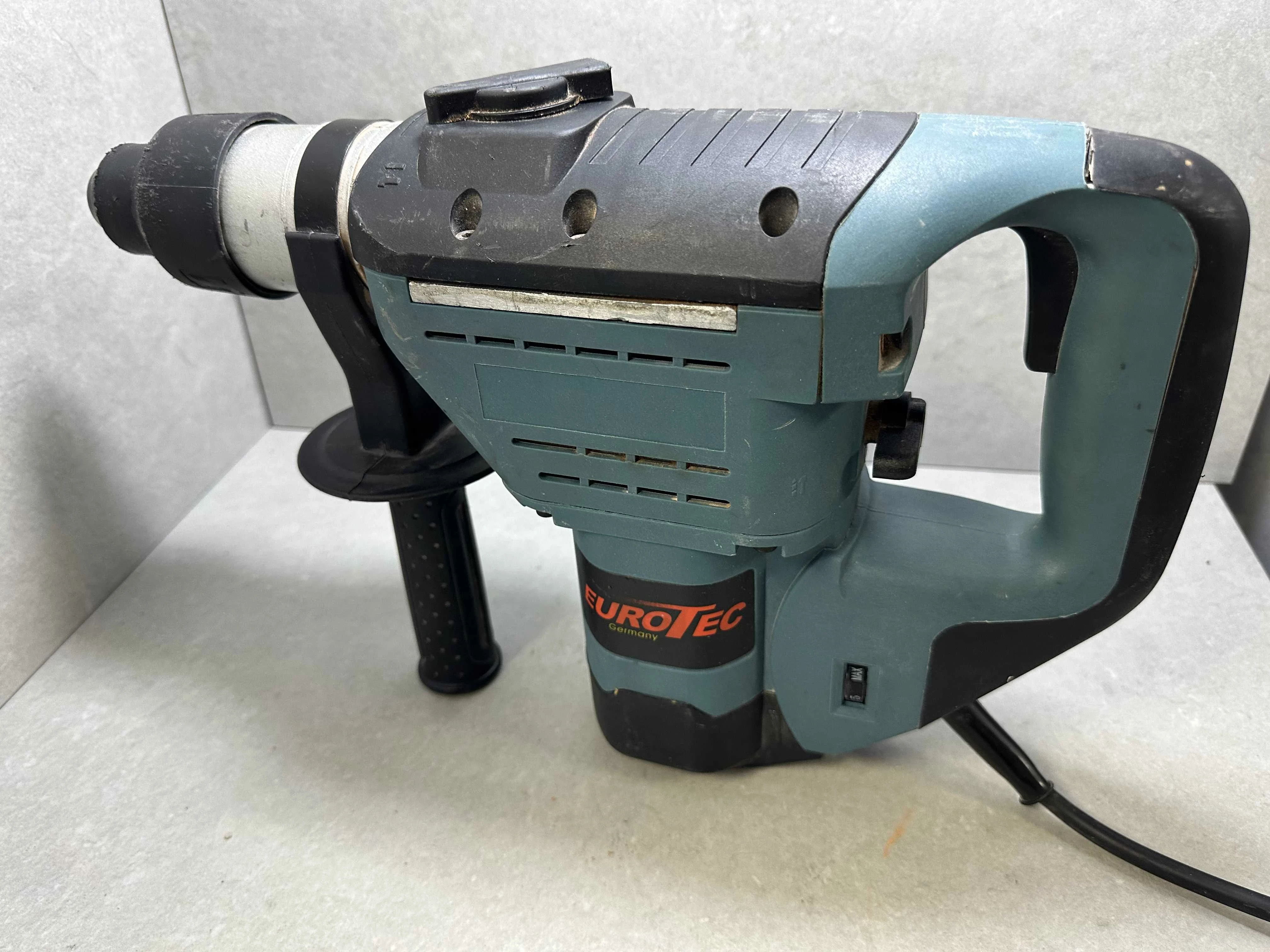 mlot-udarowy-eurotec-wprh110-nie-odpala-stan-11323-238062