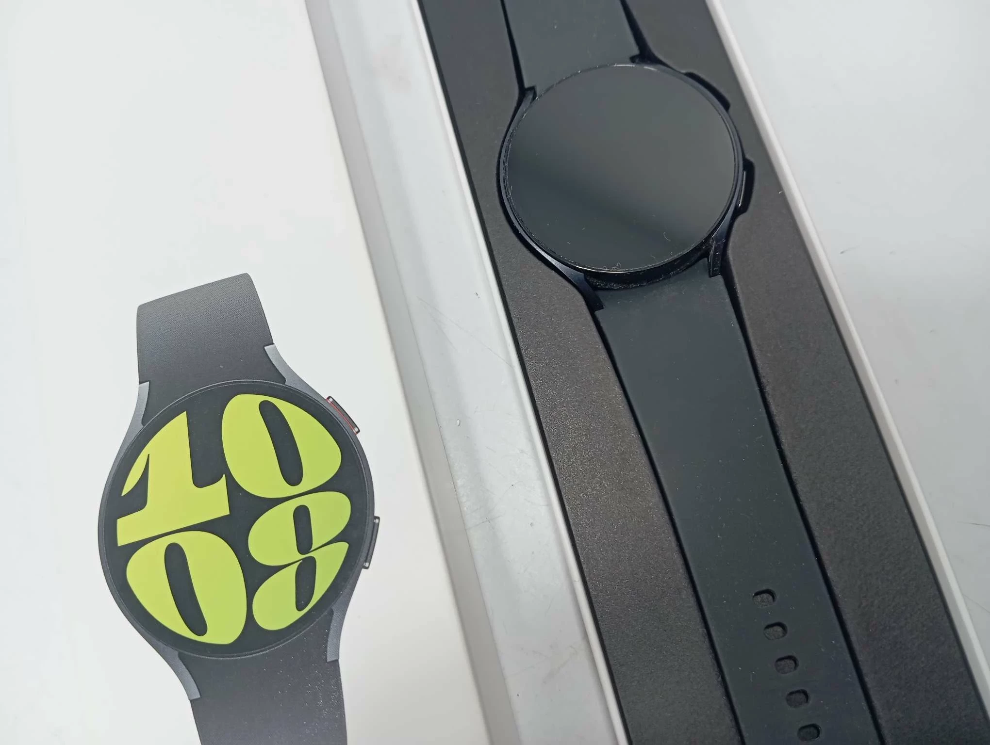 samsung-galaxy-watch-6-sm-r940-44mm-ean-gtin-8806095166056