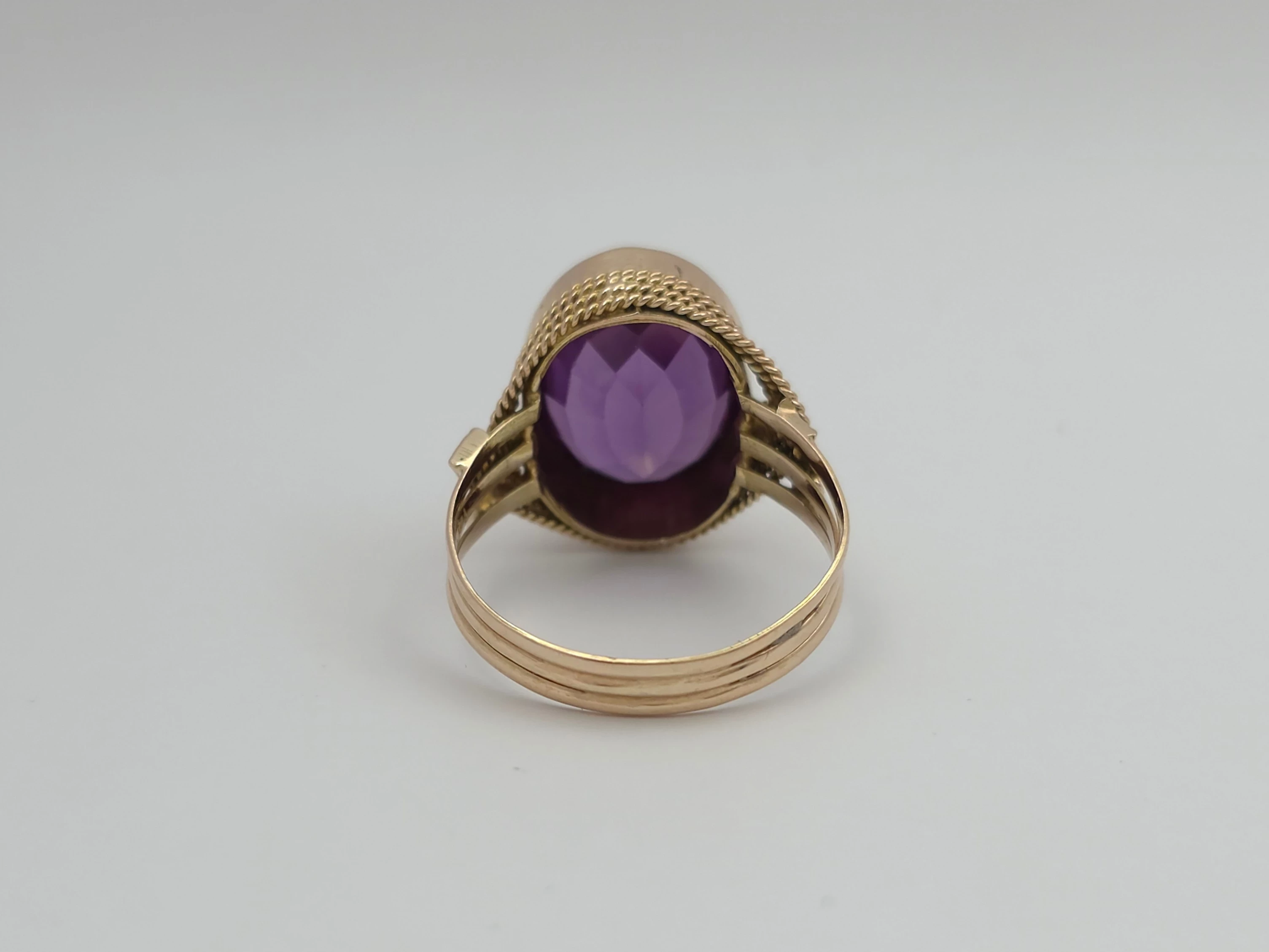 zloty-pierscionek-z-fioletowa-cyrkonia-585-14k-r19-590g-proba-zlota-206646-228242