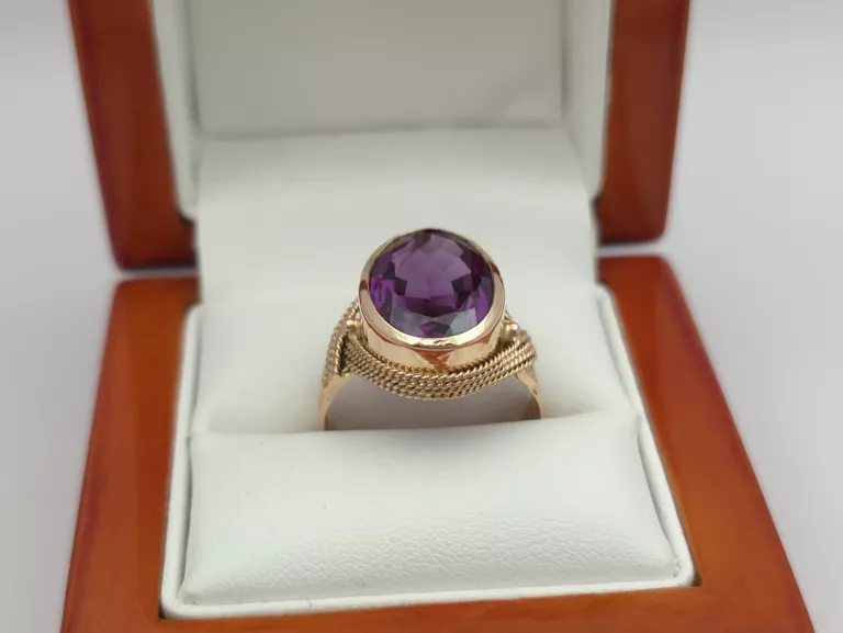 zloty-pierscionek-z-fioletowa-cyrkonia-585-14k-r19-590g-rozmiarsrednica-wew-mm-372-19