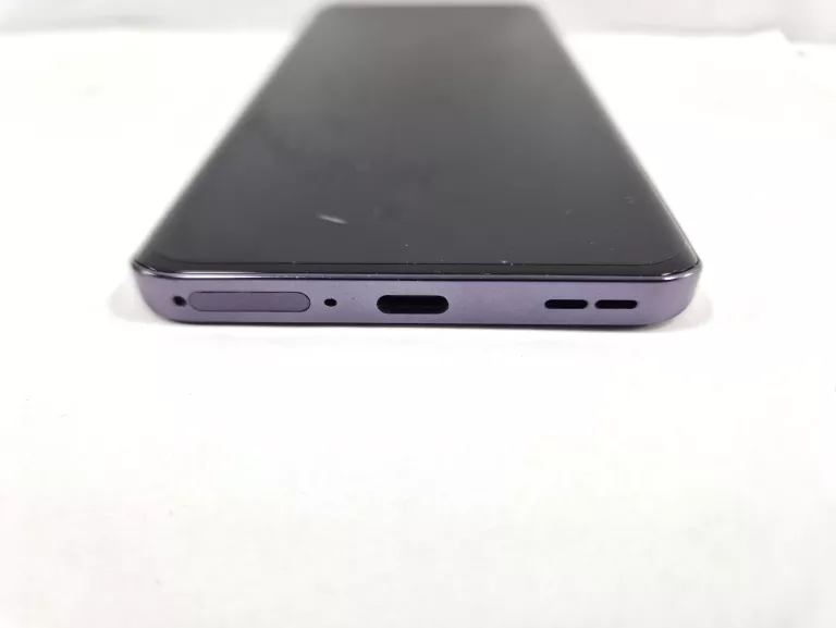TELEFON OPPO RENO12 12 GB / 256 GB 5G