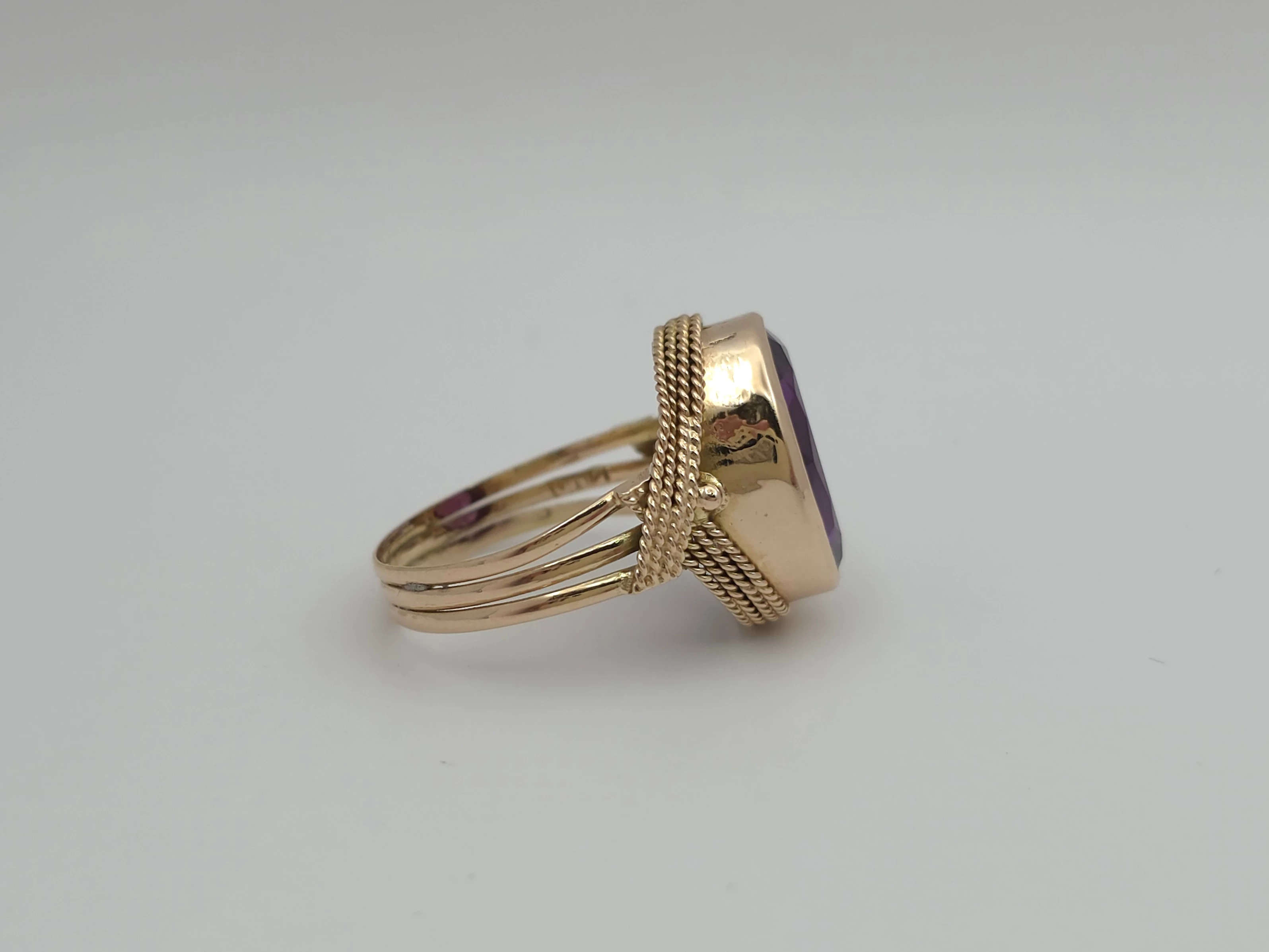 zloty-pierscionek-z-fioletowa-cyrkonia-585-14k-r19-590g-stan-11323-2