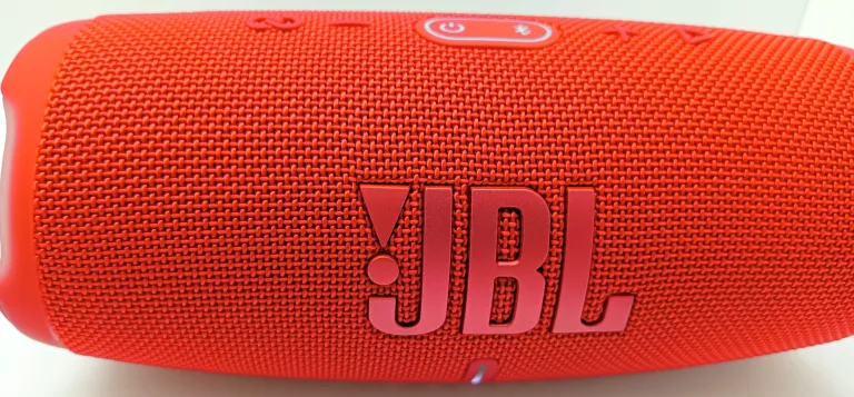 GŁOŚNIK JBL CHARGE 5 CZERWONY+ PUDEŁKO
