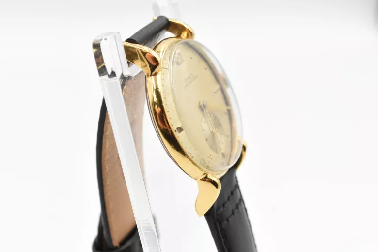 ZEGAREK DOXA ANTIMAGNETIQUE 494561