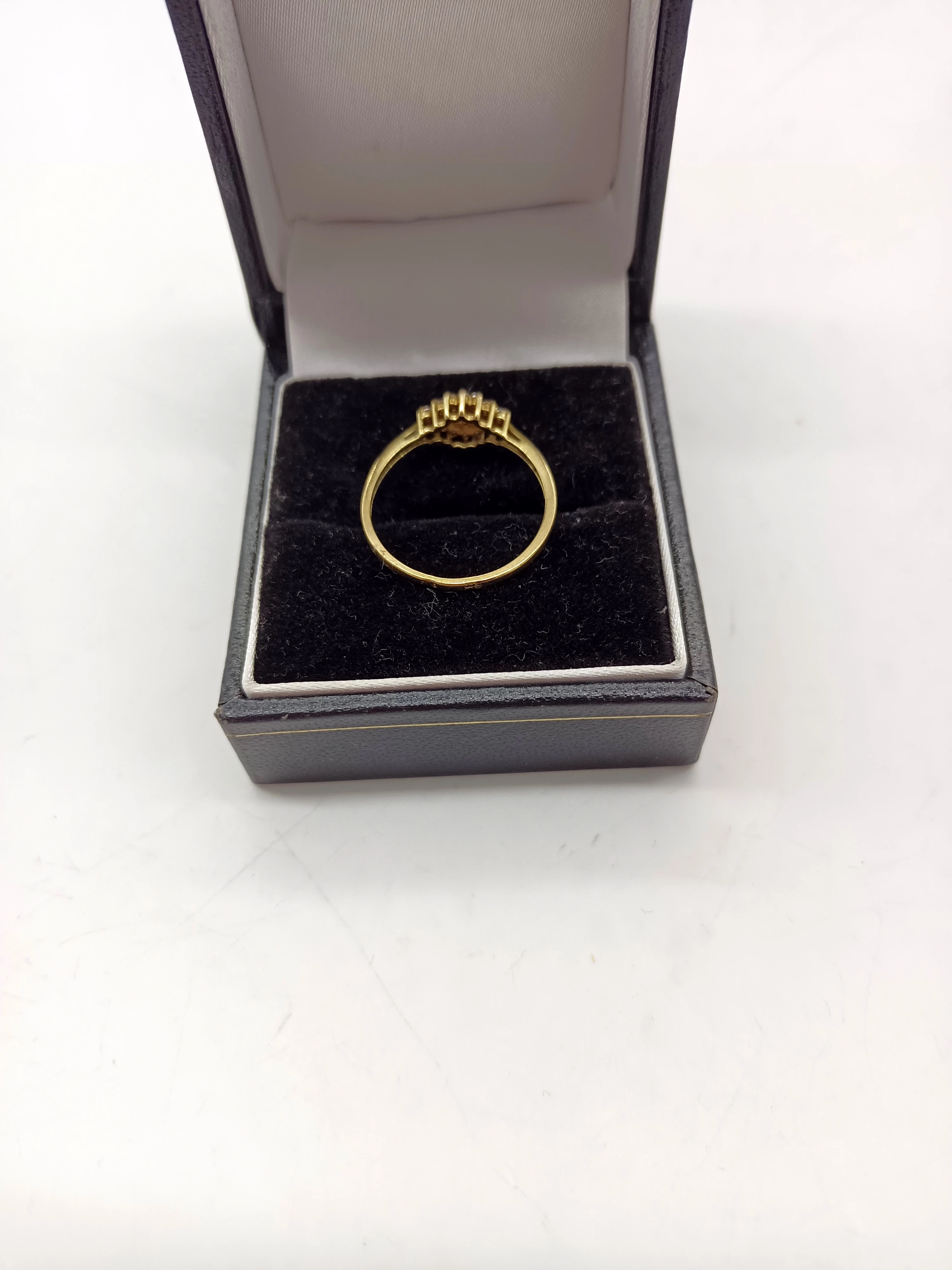 wyrob-jubilerski-uzywany-zloty-pierscionek-109-333-marka-226434-1704211