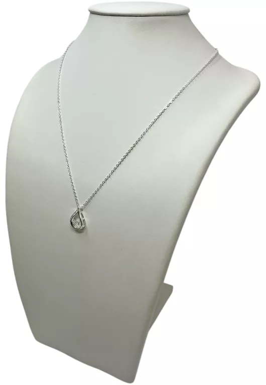 SREBRNY ŁAŃCUSZEK Z UROCZĄ ZAWIESZKĄ 2,6G/P.925/41-46CM