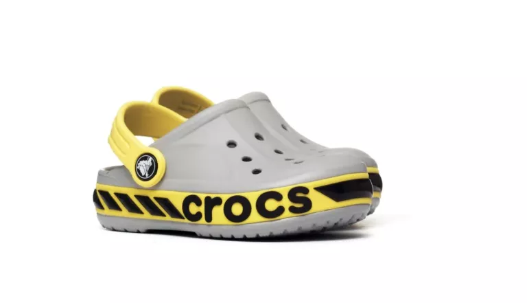 CROCS BAYABAND RACER BAND CLOG 211073 211073-007 22-23