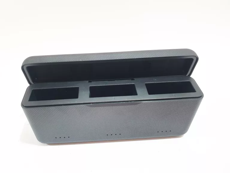 ŁADOWARKA USB TYPE-C NA 3X AKUMULATOR BATERIA DO DJI ACTION 3 / 4 TELESIN