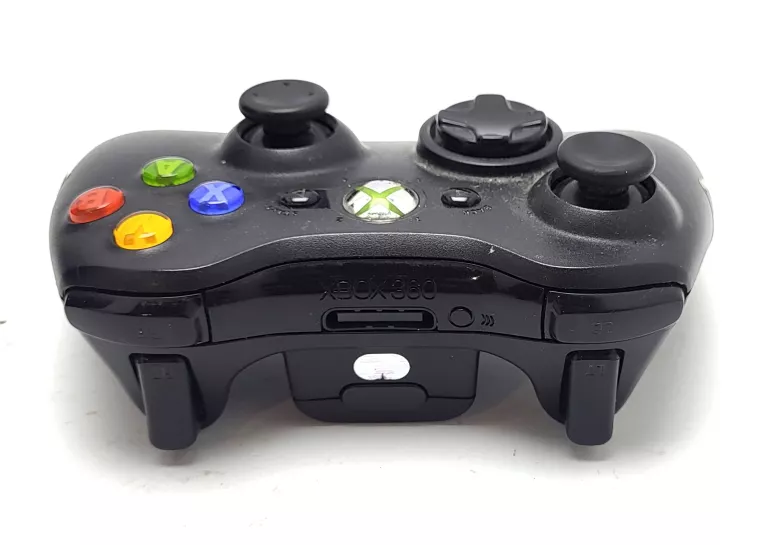 KONSOLA XBOX 360 SLIM 250GB PAD